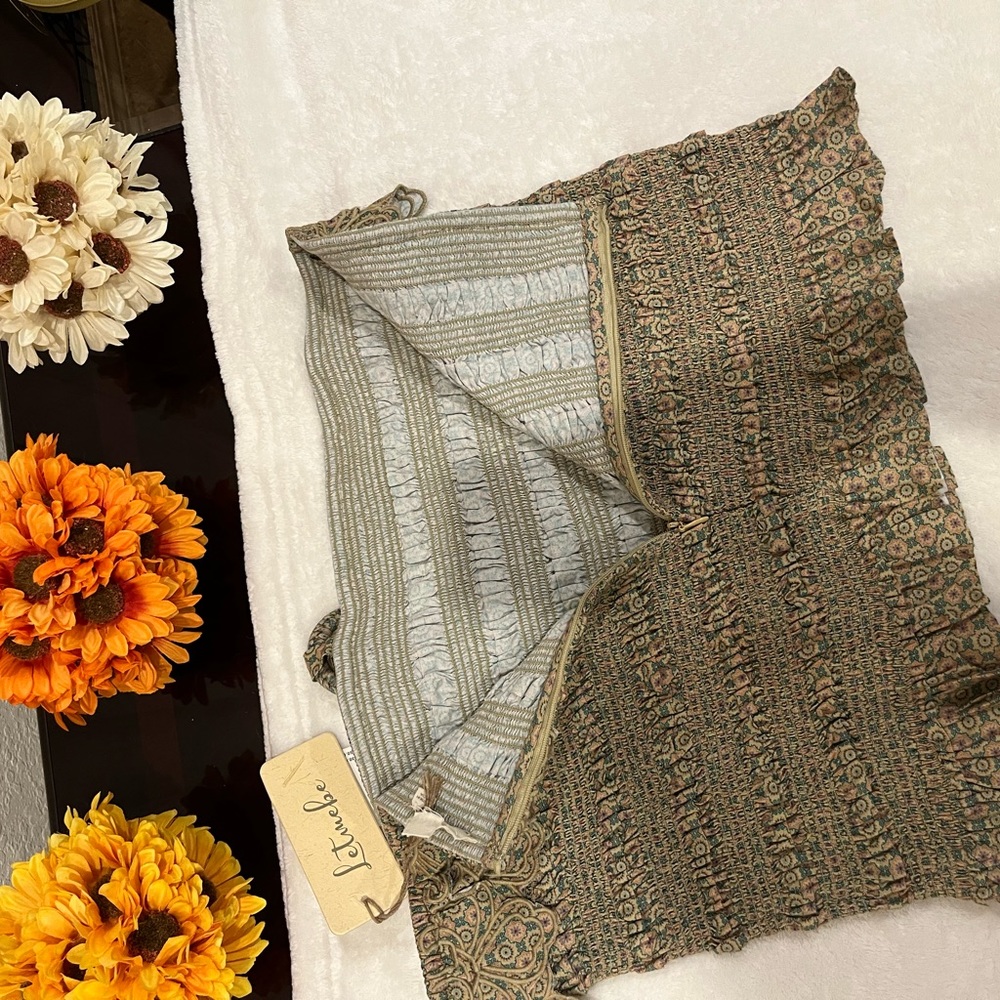 Anthropologie halter top. - Picture 10 of 16